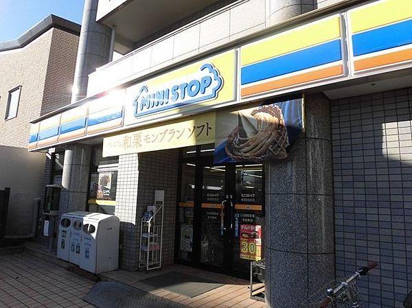 【周辺】ミニストップ新宿若松町店 353m