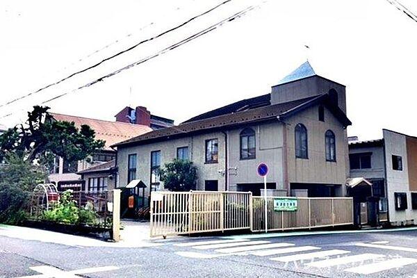 【周辺】【信愛幼稚園】JR草津駅から徒歩5分に立地。1922年開設の市内で最も古く歴史のある幼稚園です。園内には礼拝堂があり、キリスト教教育をうけることが出来ます。HPには年間行事などが掲載されています…
