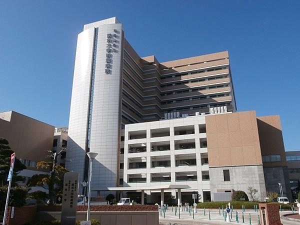 【周辺】和歌山県立医科大学附属病院様 693m