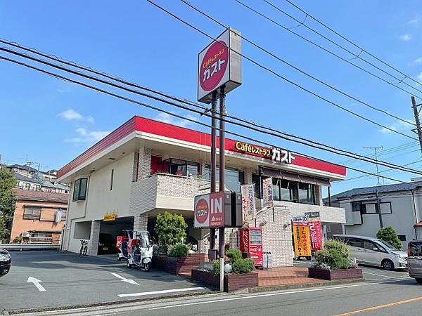 【周辺】ガスト西寺尾店