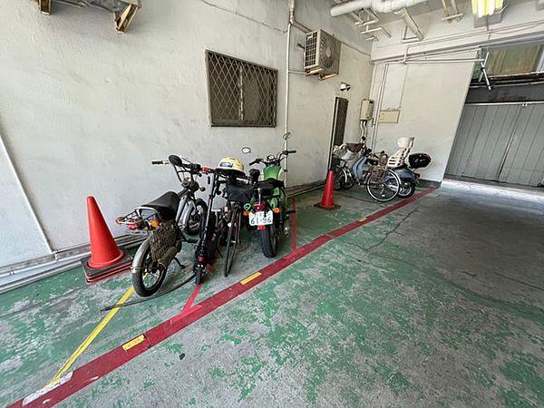 【駐車場】バイク置場