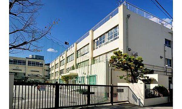 【周辺】江東区立川南小学校まで351m。進んで学び工夫する子を育てます。