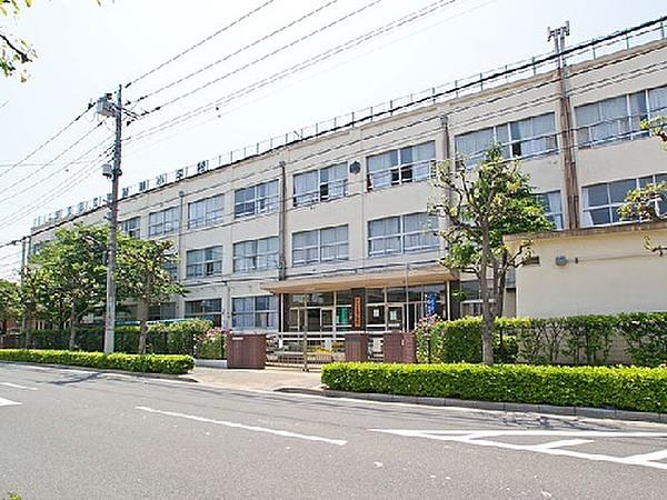 【周辺】周辺環境-小学校(240m)区立東綾瀬小学校