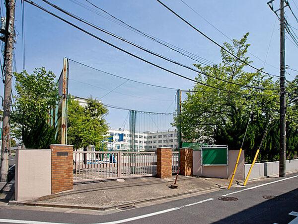 【周辺】足立区立渕江中学校