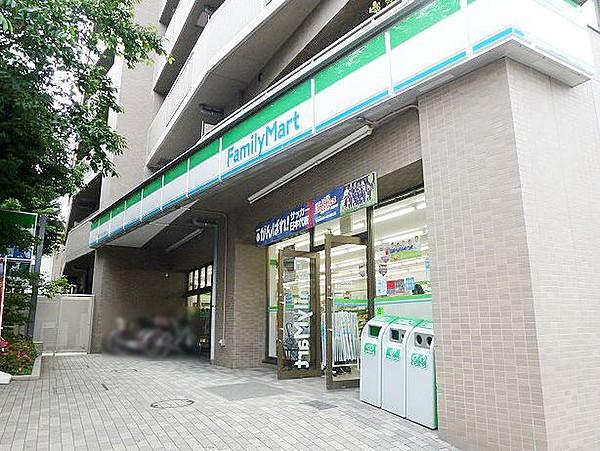 【周辺】ファミリーマート西五反田四丁目店（400m）