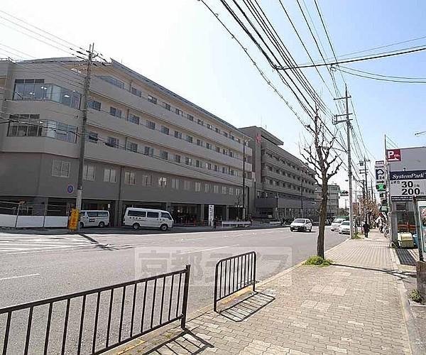【周辺】京都第一赤十字病院まで1900m 東福寺にある救命救急センターも備えた総合病院。