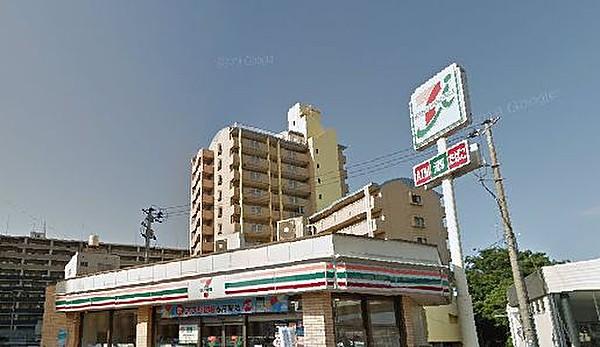 【周辺】セブン-イレブン 小倉木町店 距離270m（徒歩約4分）