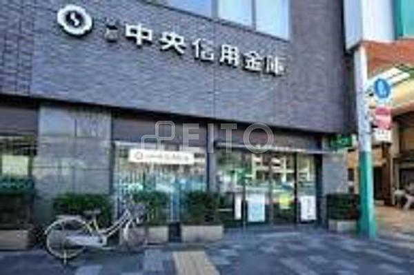 【周辺】銀行「京都中央信用金庫御池支店」