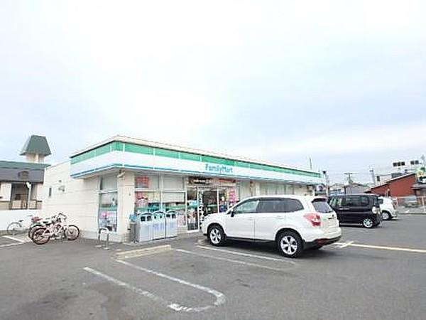 【周辺】ファミリーマート泉大津虫取町店：442m