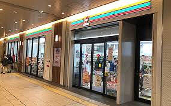 【周辺】セブンイレブン ハートインJR桃谷駅南口店（408m）
