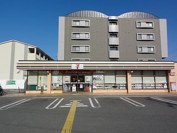 【周辺】コンビニエンスストアセブン-イレブン 神戸伊川谷駅前店まで282ｍ