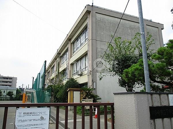 【周辺】川崎市立下布田小学校 742m