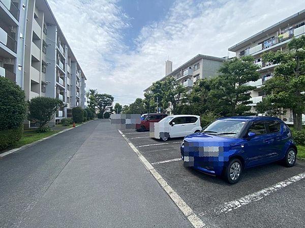 【駐車場】敷地内駐車場過去補可能。月額使用料４５００円。