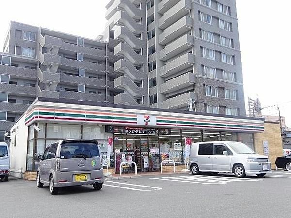 【周辺】セブンイレブン鹿児島大竜町店422m