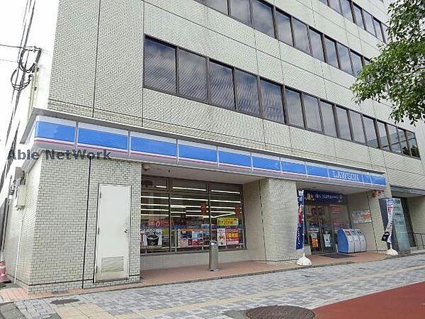 【周辺】ローソン鹿児島甲東中学校電停前店 202m