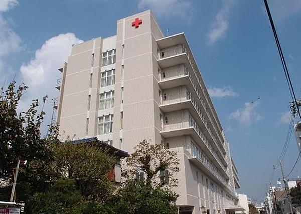 【周辺】日本赤十字社東京都支部大森赤十字病院 691m
