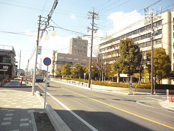 【周辺】名古屋芸術大学附属図書館東キャンパス図書館（93m）
