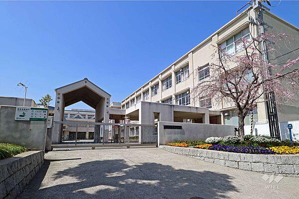 【周辺】魚崎小学校[公立]の外観