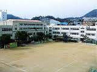 【周辺】神戸市立五位の池小学校（599m）