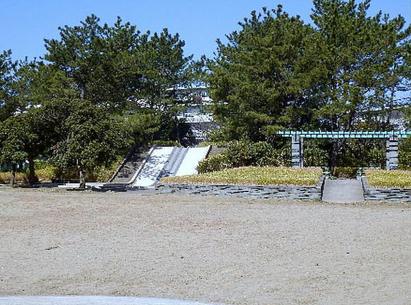 【周辺】南高浜公園（468m）
