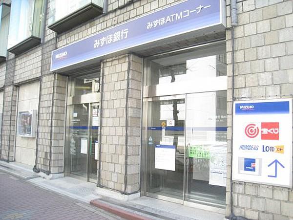 【周辺】銀行みずほ銀行 築地支店まで572ｍ