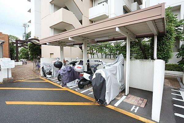 【駐車場】バイク置き場　2022.6月