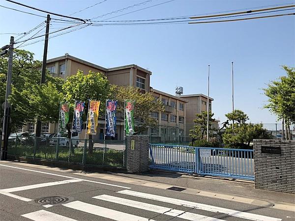 【周辺】岐阜市立本荘中学校（405m）