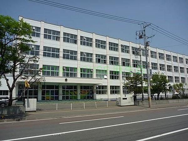 【周辺】札幌市立白楊小学校 882m