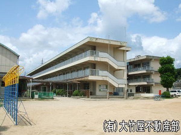 【周辺】井原市立西江原小学校まで588ｍ