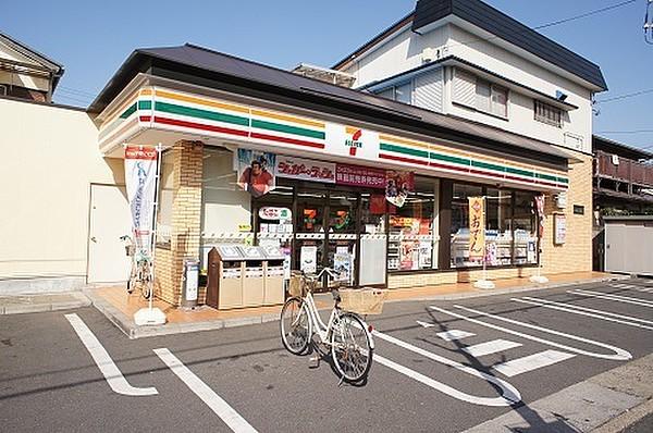 【周辺】セブン-イレブン 松戸南花島店 徒歩 約8分（約584m）