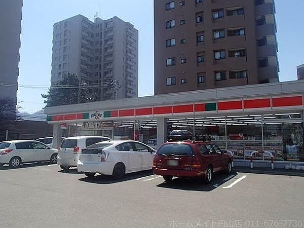 【周辺】サンクス札幌南5条西店