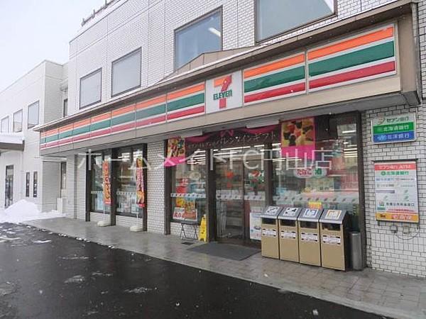 【周辺】セブンイレブン札幌北6条店 324m