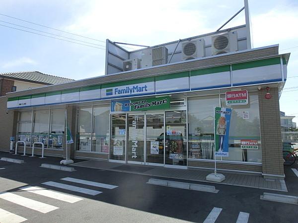 【周辺】ファミリーマート岡崎根石町店 673m
