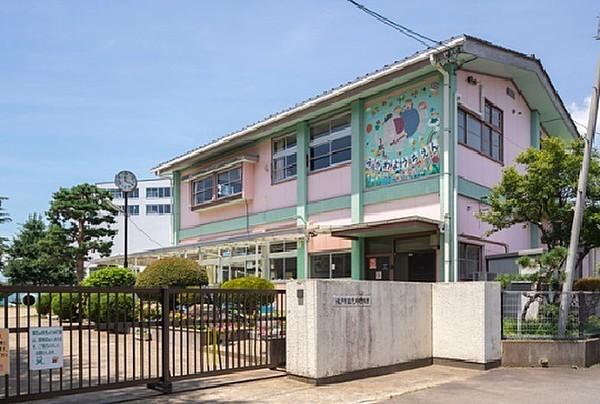 【周辺】水戸市立見川幼稚園 徒歩 約13分（約998m）