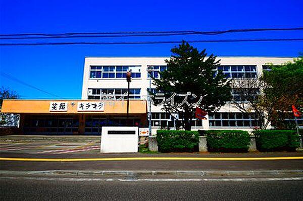 【周辺】小学校「札幌市立二十四軒小学校まで747m」