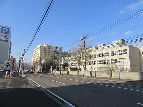 【周辺】小学校札幌市立二条小学校まで430ｍ