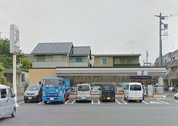 【周辺】セブンイレブン横浜戸塚区役所入口店 徒歩2分。コンビニ 130m
