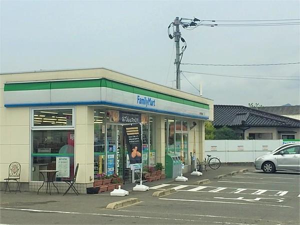 【周辺】ファミリーマート 春日下白水店（614m）