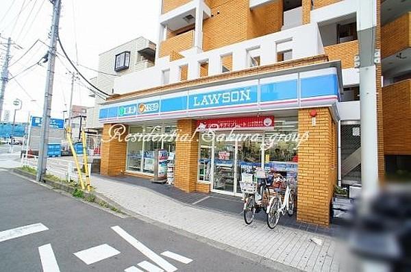 【周辺】コンビニエンスストアローソン 片倉町駅前店まで1504ｍ