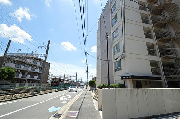 【周辺】阪急箕面線沿いのマンションです