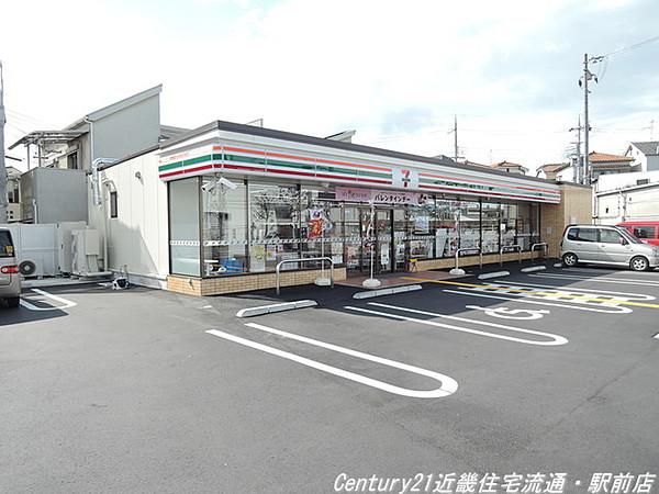【周辺】セブンイレブン枚方野村中町店 310m