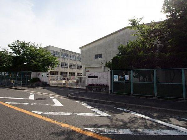 【周辺】【小学校】堺市立東深井小学校まで142ｍ