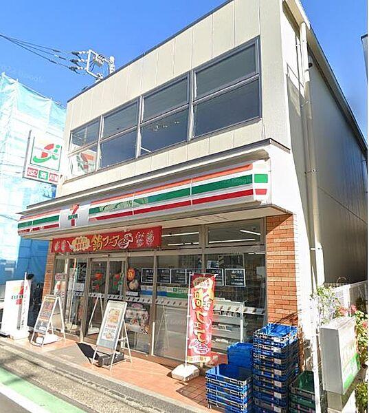 【周辺】セブンイレブン横浜大倉山3丁目店(223m)