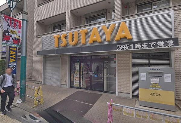 【周辺】TSUTAYA千歳烏山店 深夜1時まで営業しているDVDレンタルショップ。店内はこぢんまりとしていますが、ビデオオンデマンドにない最新作を取り揃えるなど、ラインアップは充実しています。 370m