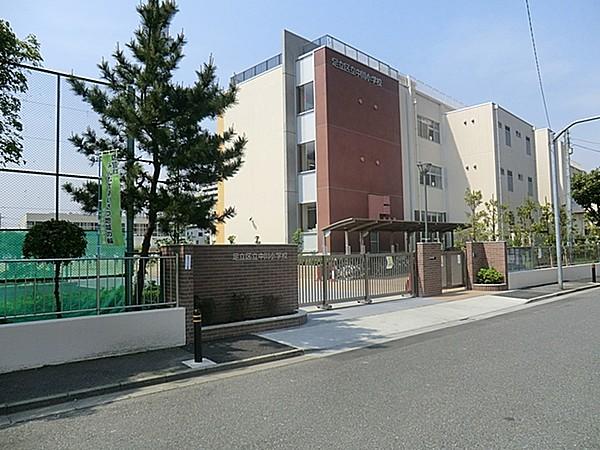 【周辺】足立区立中川小学校（760m）