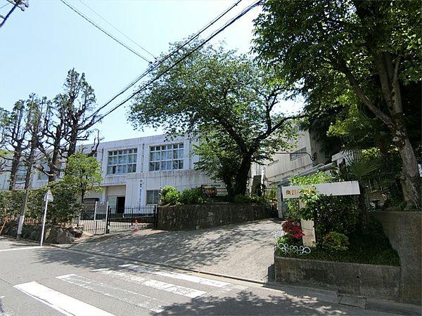 【周辺】川崎市立生田中学校（710m）