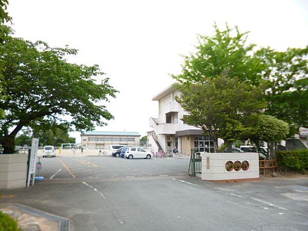 【周辺】松阪市立第二小学校