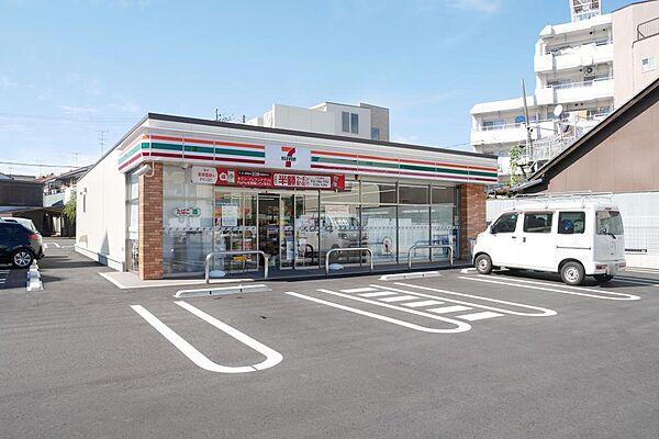 【周辺】セブンイレブン名古屋桜本町店