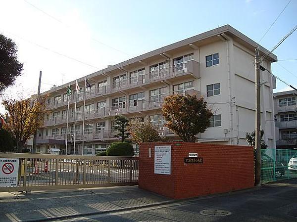 【周辺】折尾東小学校(1、280m)