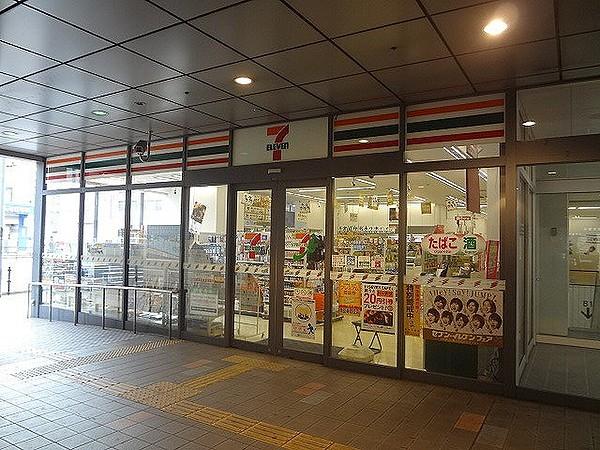 【周辺】セブン‐イレブン／黒崎コムシティ店(198m)